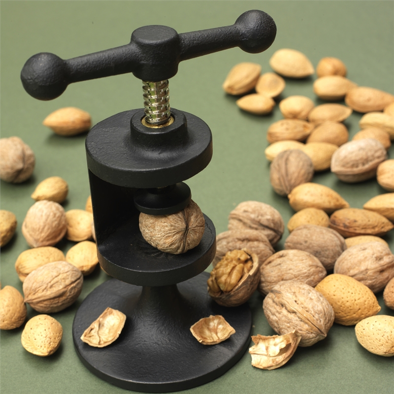 Robert Welch Hobart Nutcracker Black | Potash Farm