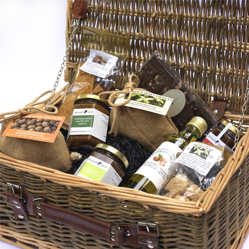 Luxury Cane Hamper